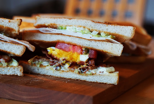 T Junction Cafe - Visual