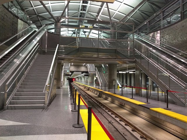 San Francisco International Airport Station