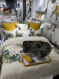 Photo n°26 de Garnier-Thiebaut - Corbeil-Essonnes à Corbeil-Essonnes (Magasin d'ameublement et de décoration)