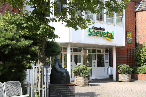 Gemeinde Seevetal - Ortsverwaltung Hittfeld im Rathaus - Thumbnail