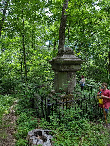 Neutaconkanut Hill Conservancy - Thumbnail