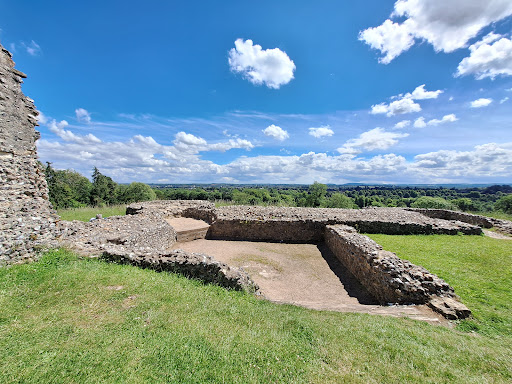 Donnington Castle - Visual
