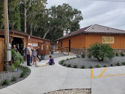 Lake Harris Lodge