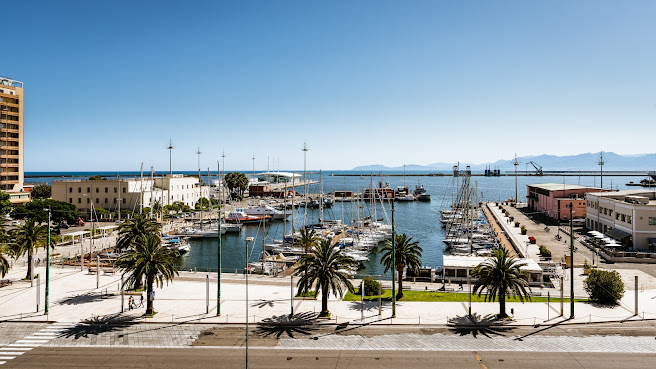 Birkin Marina by null