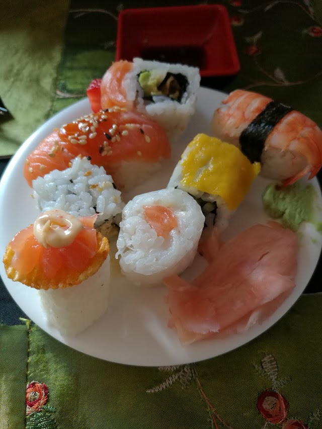 Restaurant Golden Chopsticks