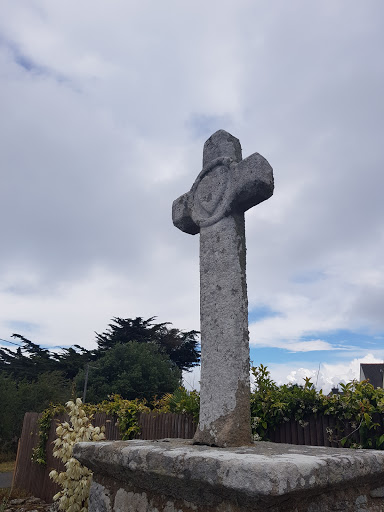 Kervaudu Cross - Thumbnail