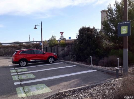 Parking gare d'Aix-en-Provence TGV P6 - EFFIA - Thumbnail