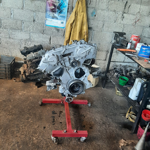 Servicio Mecanico Automotriz "MALVAEZ"