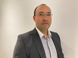 Photo n°2 de Dr Mahmoud Hosni LADIB à Roussillon (Chirurgien orthopédiste)