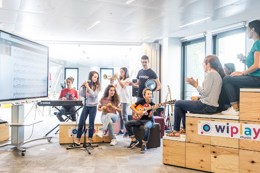 École De Musique Wiplay Palaiseau-Saclay | Cours De Piano, Guitare, Chant... Logo
