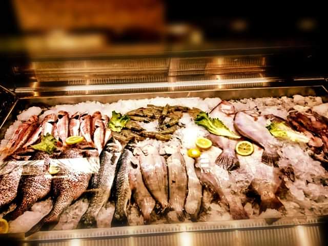 ΜΕΖΕΔΟΠΩΛΕΙΟ "Ο ΛΕΝΟΣ" - Εστιατόριο