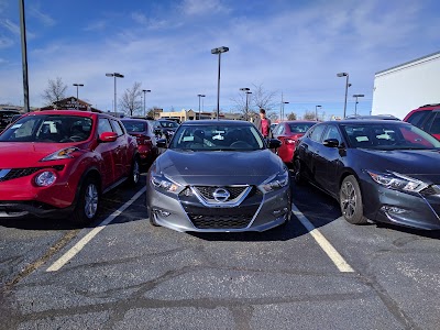 Photos of Andy Mohr Nissan