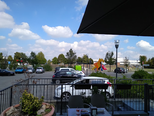 075 Wine Bar - Visual
