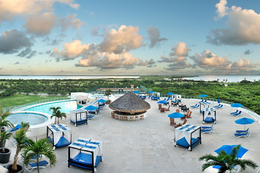 Cloud Nine Getaways - Visual