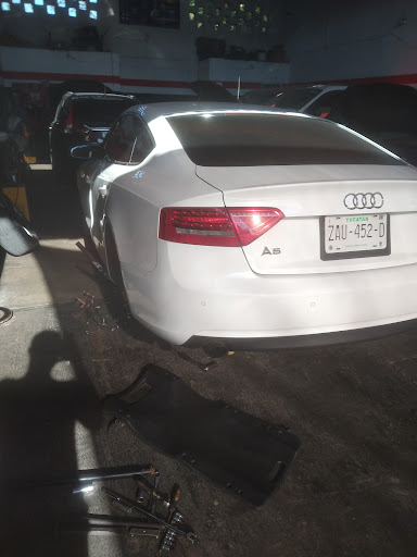 SERVICIO AUTOMOTRIZ SERVICAR