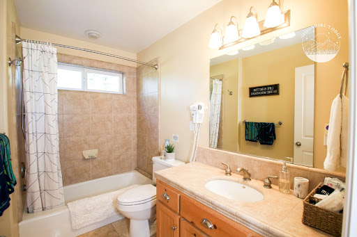 Moonrise Lodge a Mariposa Vacation Home Rental - Thumbnail