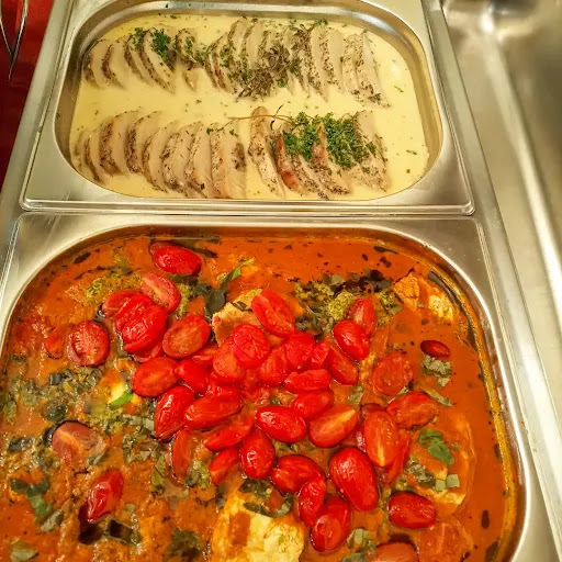 Artomega Catering - Thumbnail