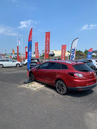 Photo n°12 de Garage de L'Europe - Motrio à Olivet (Magasin de pneus)