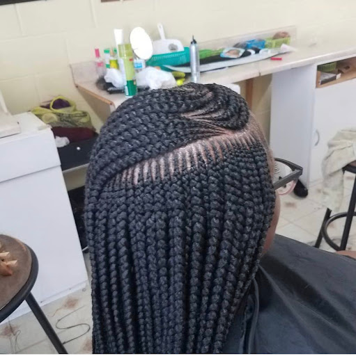 Mama African Hair Braiding - Thumbnail