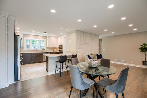 Sit Stay Homes Gallery - United States