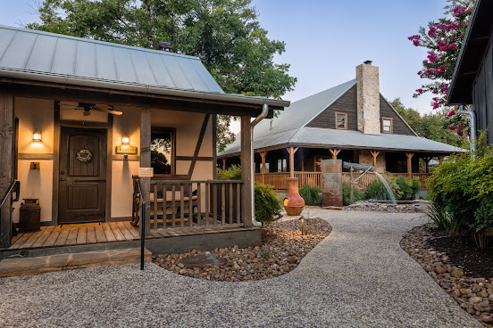 Cotton Gin Village by null