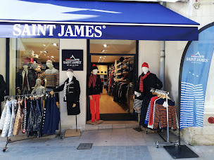 Photo n°25 de BOUTIQUE SAINT JAMES SAINT MARTIN DE RE à Saint-Martin-de-Ré (Magasin de chaussures)