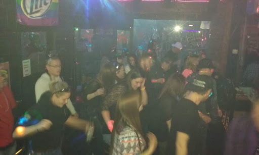 Sami's Bar - Visual