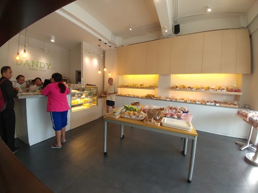 Dandy Bakery, Author: Gatot Harijanto