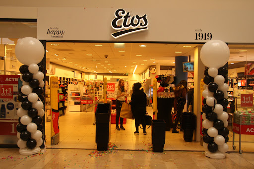 Etos Rotterdam - Zuidplein hoog 743