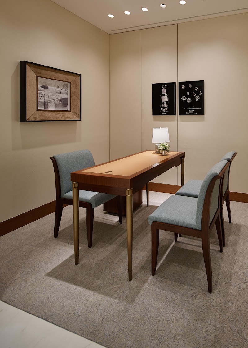 Tiffany & Co. 鹿児島山形屋店