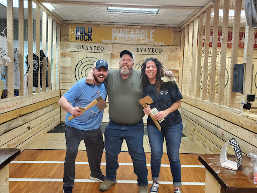 Shenandoah Valley Axe Throwing Co - Thumbnail