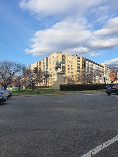 Farragut North