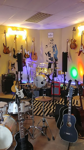 Black Cat Music Shop - Thumbnail