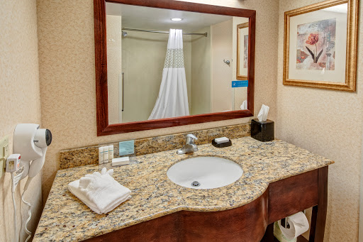 Hampton Inn Cambridge Gallery - United States