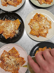 Photo n°11 de Raviolette - Pastificio - Ristorante di Pasta - Tourrettes sur Loup à Tourrettes-sur-Loup (Caviste)