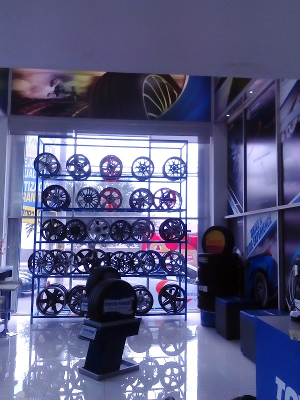 Prodynamics Rines y Llantas (San Jerónimo), Felipe de Jesús Benavides