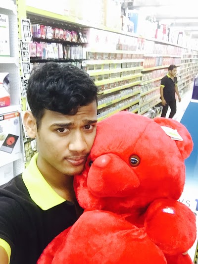 Photos of Yellow Duck Hypermarket