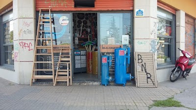 hardware-store
