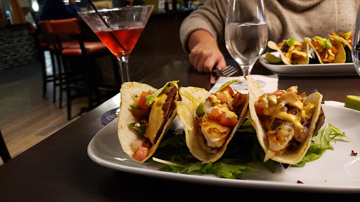 WhiteCaps Drinks + Eats - Visual