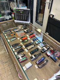 Photo n°13 de Tabac, Vape Cigarettes Électroniques, CBD, Bar, Compte Nickel, RIA. L’horloge à Rive-de-Gier (Boutique de cigarettes électroniques)