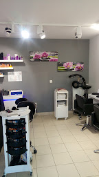 Photo n°8 de Salon de coiffure lumin&sens à Sens (Salon de coiffure)
