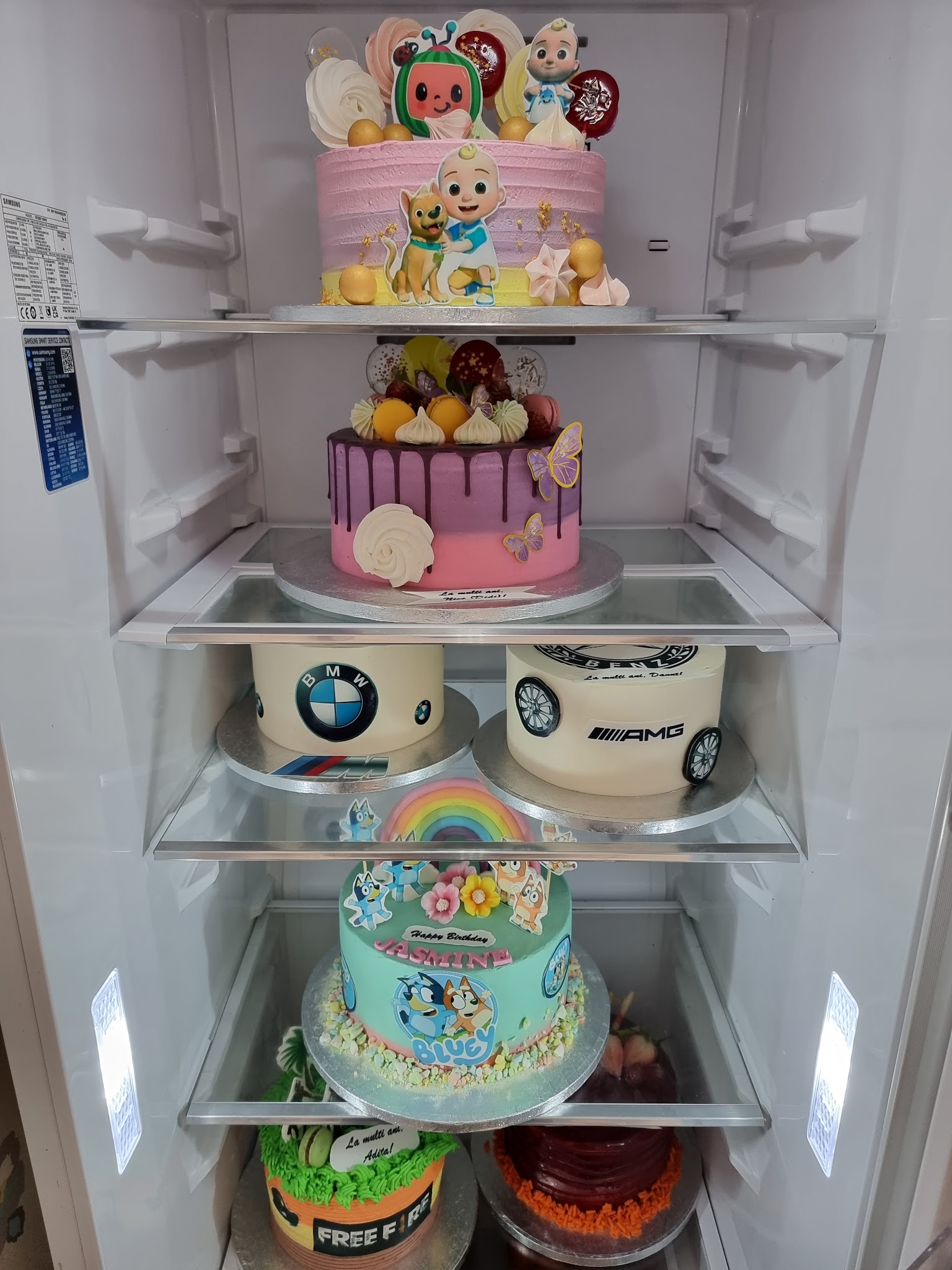 Ramona's Cakes - Cakes & Sweets - photo 1