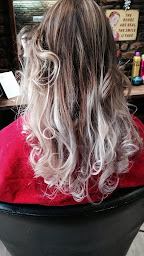 Photo n°3 de les Métamorphoses à Troyes (Salon de coiffure)