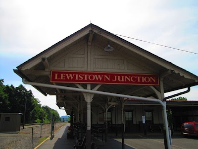 Lewistown Junction Station