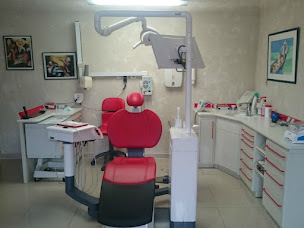 Photo n°4 de Dr Christophe Coudrais à Bouloc (Dentiste)