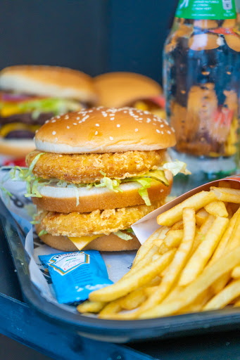 Photo 3 - Burger Fusion