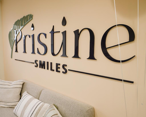 Pristine Smiles - Visual