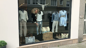 Photo n°22 de Affaires de filles à Neufchâtel-Hardelot (Magasin de vêtements pour femmes)