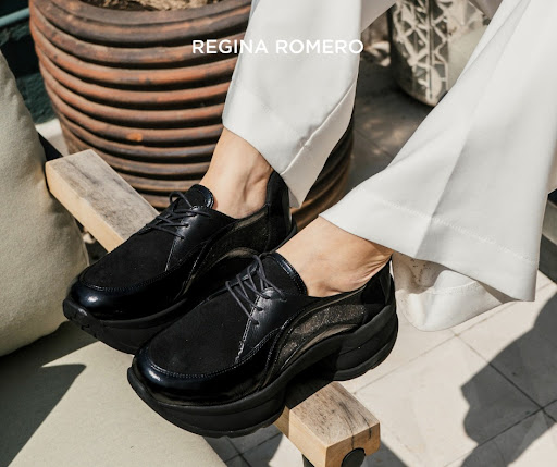 Regina Romero - Thumbnail