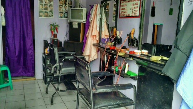 Pangkas Rambut Pria Kebumen CS